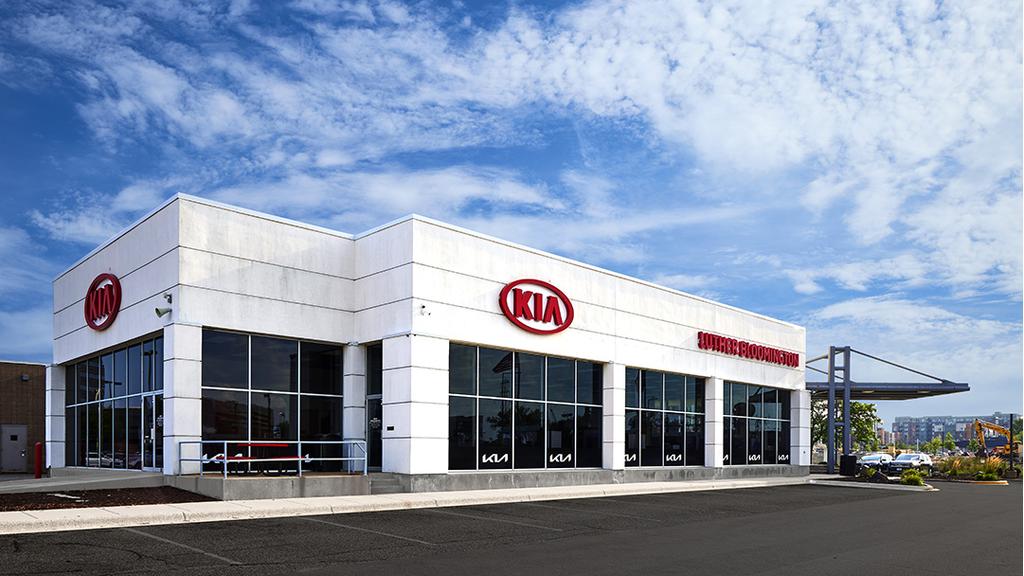 Dealership gallery photo 1